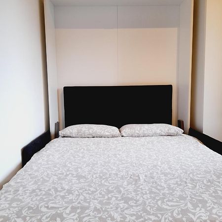 Flat In Milano, Porta Romana Екстер'єр фото